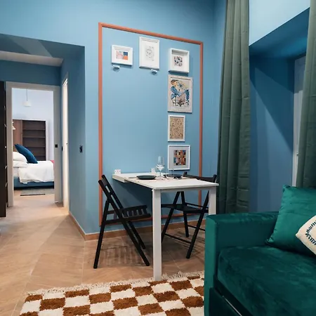 דירה Victorian House, Center